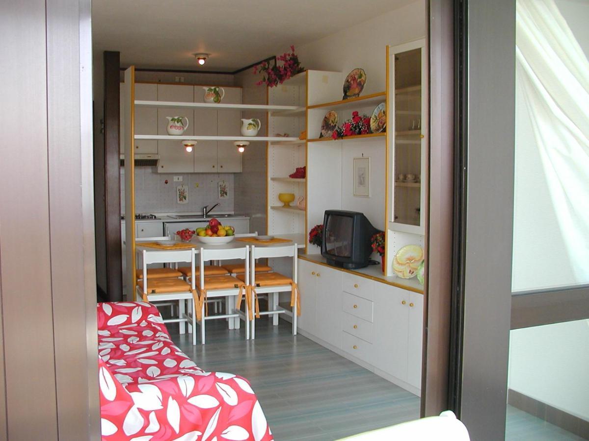 ביביונה Appartamenti Solarium מראה חיצוני תמונה